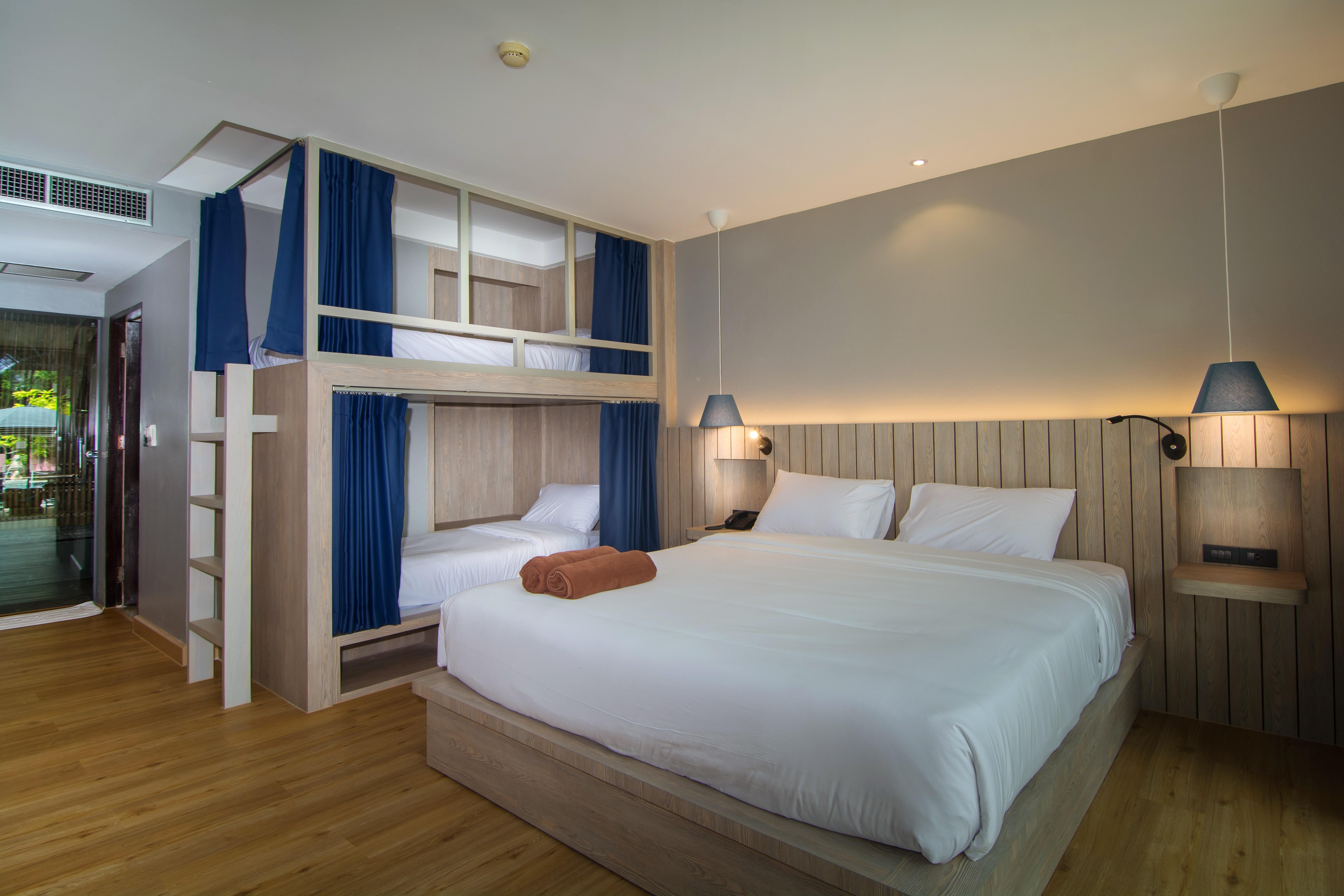 Baan Karon Resort - SHA Extra Plus Exterior foto
