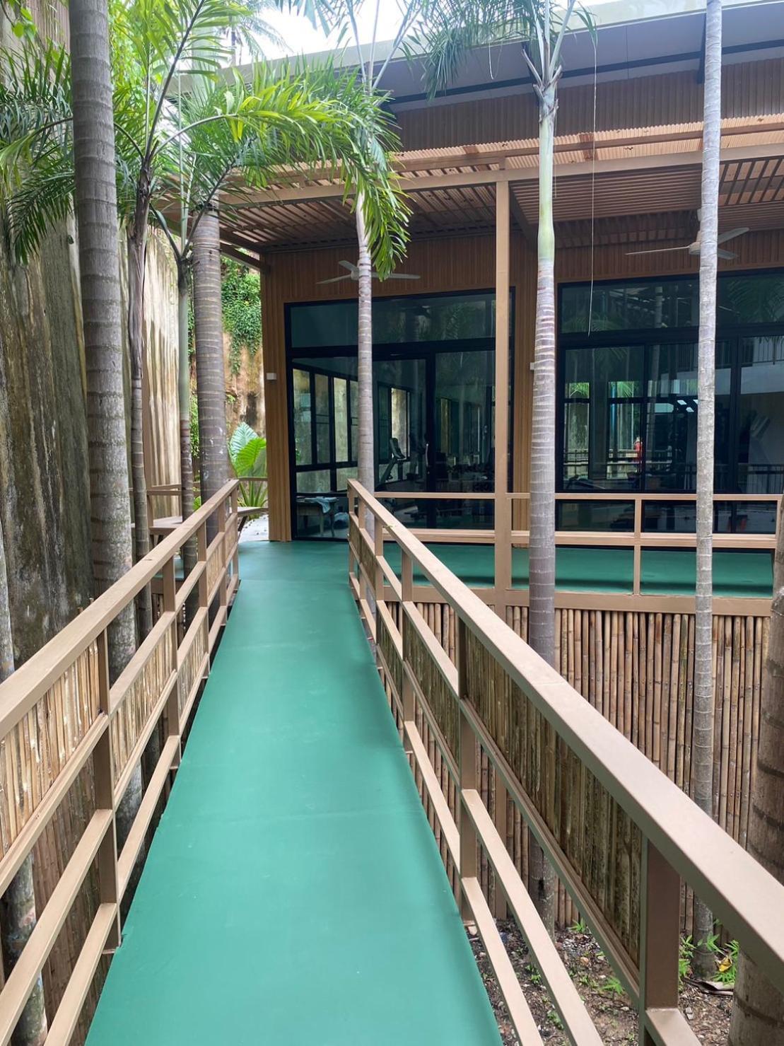 Baan Karon Resort - SHA Extra Plus Exterior foto
