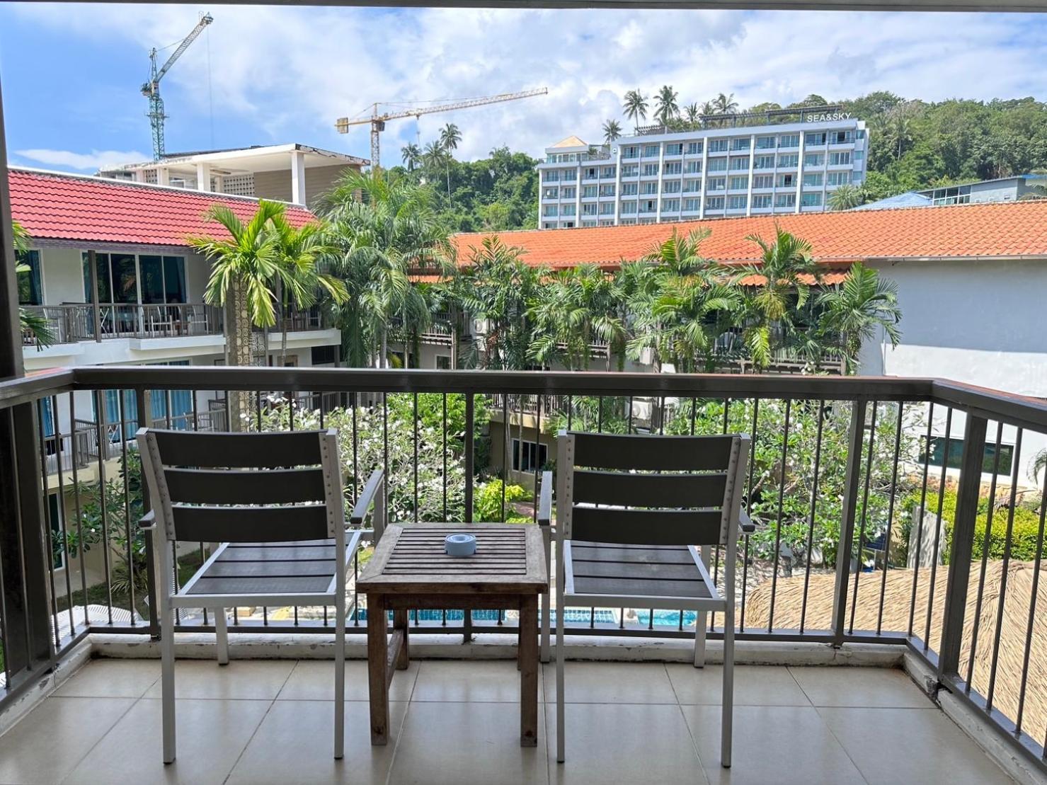 Baan Karon Resort - SHA Extra Plus Exterior foto